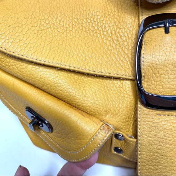 CARLA MANCINI Yellow Leather Shoulder Satchel Bag - Picture 8 of 16